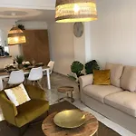 Bay Terraza24 アパート カルプ