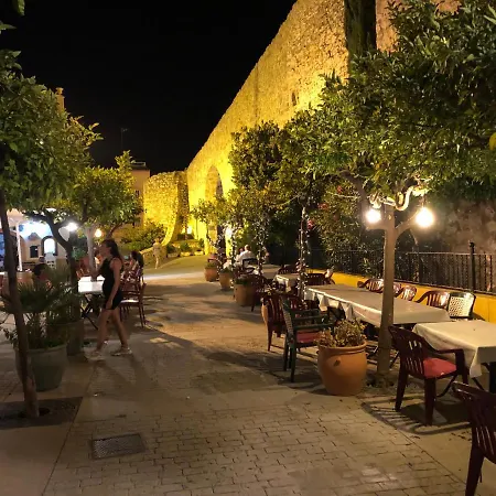 Bay Terraza24 Apartment